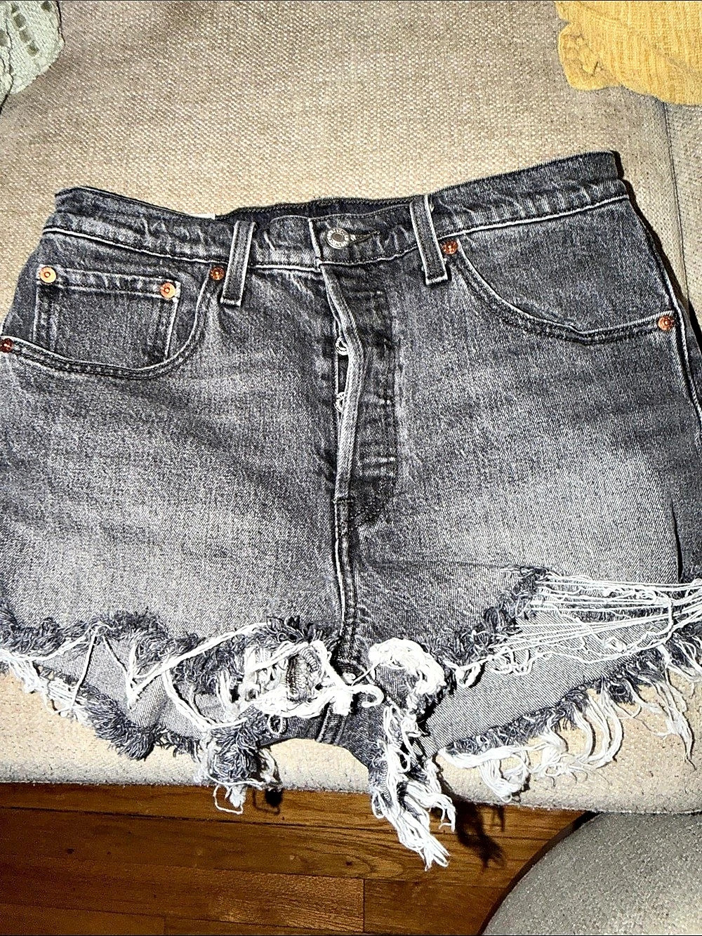 Levi's 501 Original Fit High Rise Women's Shorts Women's Gray Distressed Jean